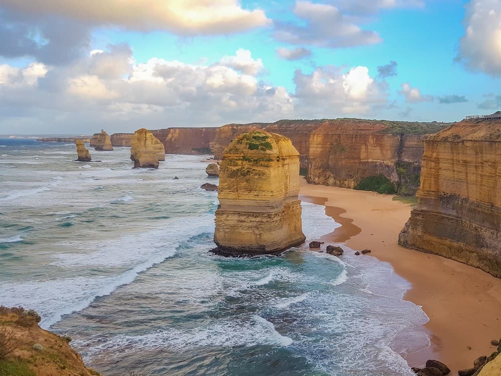 Australia in PIctures- most beautiful places- The 12 Apostles, Great Ocean Road, Victoria